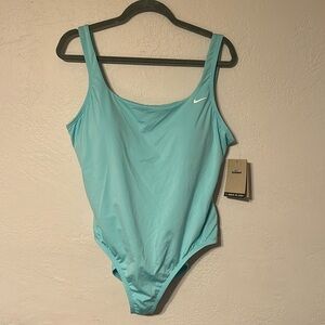 NWT Nike one piece Swimsuit